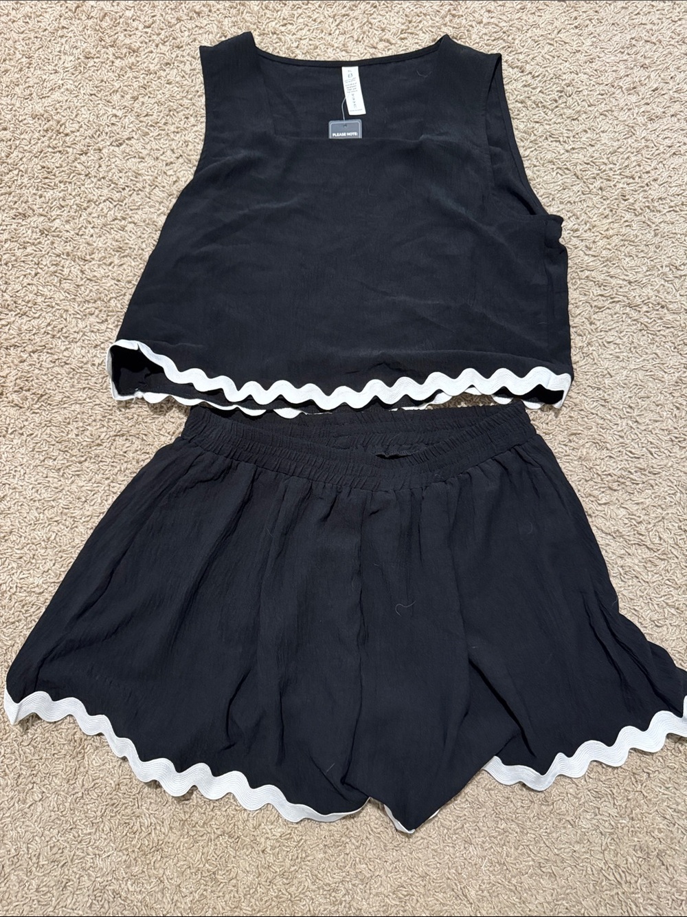 NWT Black Two-Piece Ruffled Tank and Shorts Set Size XL